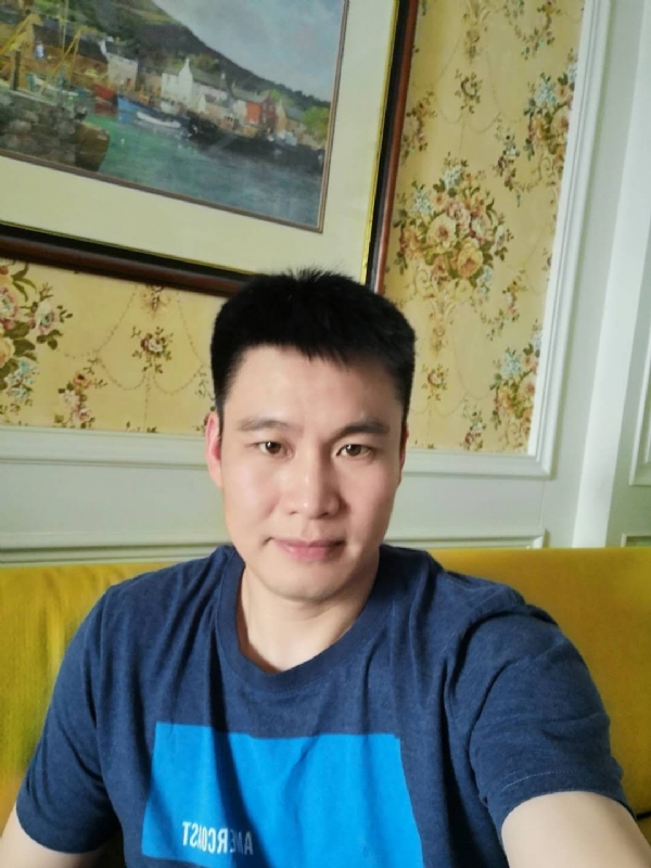 阳光灿烂的第二张照片--嵊州认干亲服务网